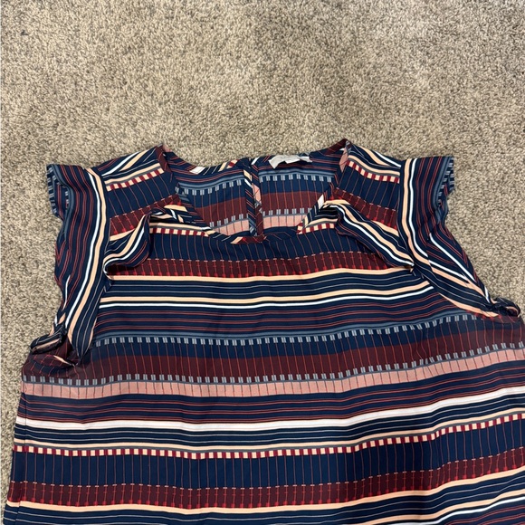 LOFT Multicolor Patterned Top - Picture 4 of 9